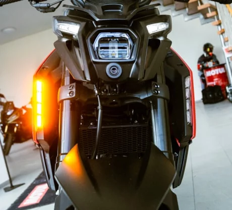 VOGE 125 RS blinkry